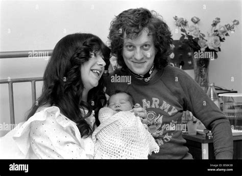 Pop Singer: Slade: Noddy In Wonderland: Noddy Holder with his wife ...