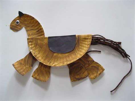 15 Cute Horse Crafts for Kids