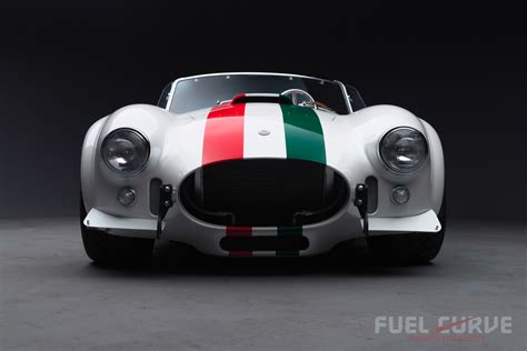 Superformance Cobra - Old Record Falls in the Desert | Fuel Curve