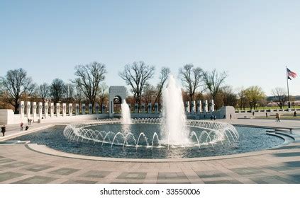 World War Ii Memorial Fountain Stock Photo 92422066 | Shutterstock