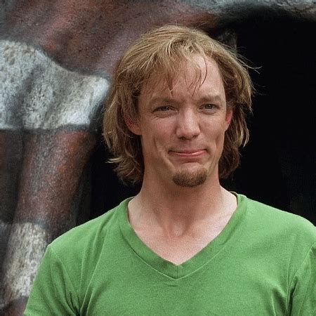 SCUDDISH : MATTHEW LILLARD as SHAGGY SCOOBY-DOO 2002 | dir....