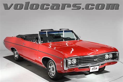 1969 Chevrolet Impala | Volo Auto Museum