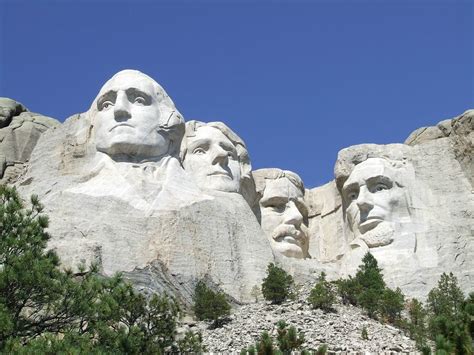 Mount Rushmore Celebrates American History