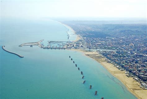 Pescara Harbor in Pescara, Italy - harbor Reviews - Phone Number - Marinas.com