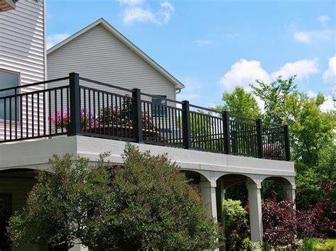 Westbury Aluminum Railing