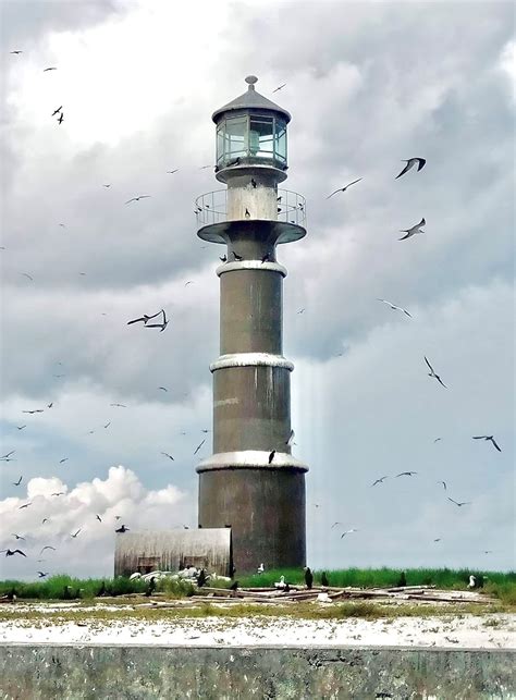 Tubbataha Lighthouse - IALA Heritage