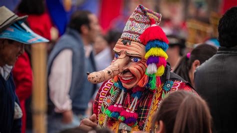 The festival of San Sebastian in Cusco in 8 colorful pictures | Peru travel guide