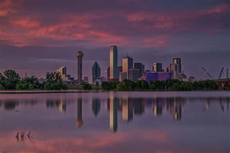 Your Neighborhood Guide to Living in Uptown Dallas | Landing