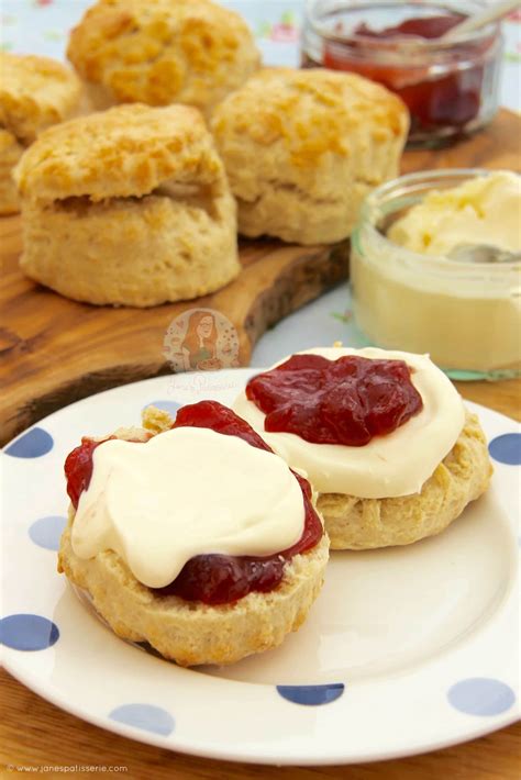 Classic Buttery Scones! - Jane's Patisserie