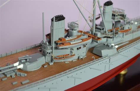 HMS Dreadnought 1905, a fine battle ship model, by Model Ship Master