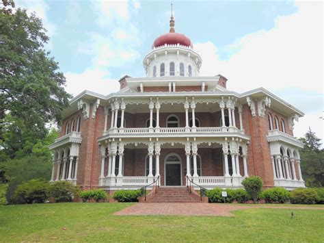 Natchez (Mississippi) Historic House Museum Report