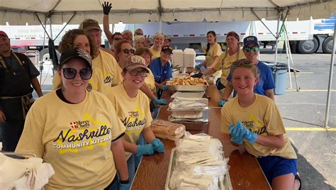 Many groups have come to Waverly, TN to help feed the residents after this terrible deadly flood ...