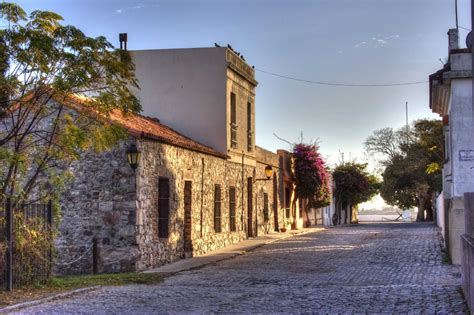 Puentes Guide to Colonia del Sacramento, Uruguay — Puentes