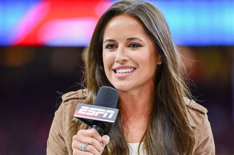 Kaylee Hartung Lands New Broadcasting Job: NFL World Reacts - The Spun