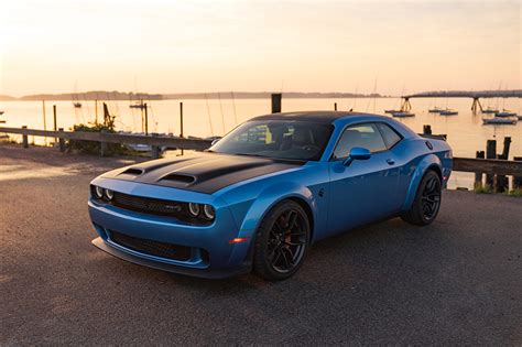 Photo Dodge 2019 Challenger SRT Hellcat Redeye Widebody Light Blue