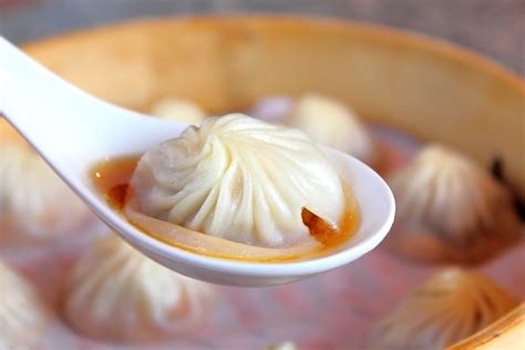 How Now, Xiao Long Bao: The Right Way to Eat Soup Dumplings - ExpatGo