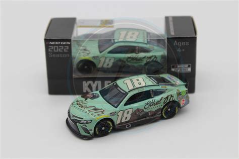 Kyle Busch 2022 Ethel M 1:64 Nascar Diecast