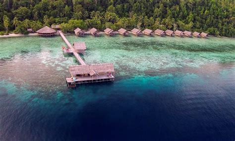 Papua Explorers dive resort - Raja Ampat - accommodatie Indonesië ...