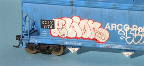 modeling the SP: Freight car graffiti, Part 5: relettering