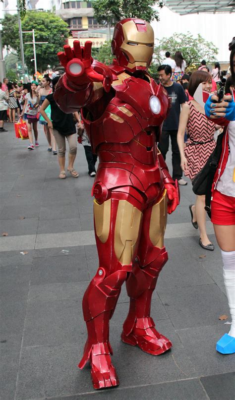 GG FIGURE NEWS: Iron Man Cosplays