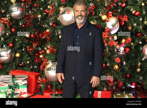 London, UK. 16th Nov, 2017. Mel Gibson, Daddy's Home 2 - UK Premiere ...