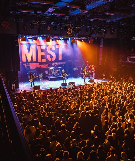 Apr 19, 2019: Less Than Jake / Punchline / Mest / Kali Masi at The Chameleon Club Lancaster ...