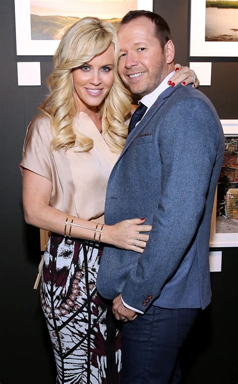 Newlyweds Donnie Wahlberg and Jenny McCarthy Land Reality Show Named Donnie Loves Jenny | E! News