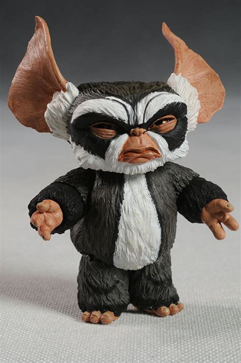 Review and photos of Gremlins George, Lenny action figure by NECA