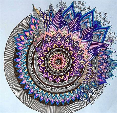 746 best CrAft mAndAla images on Pinterest | Mandalas, Flower mandala ...