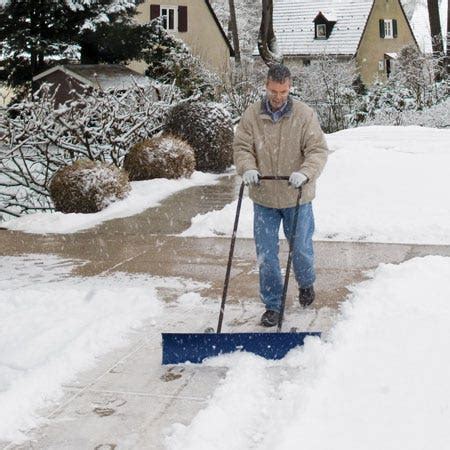 Snow Removal Equipment | Gardener‘s Edge