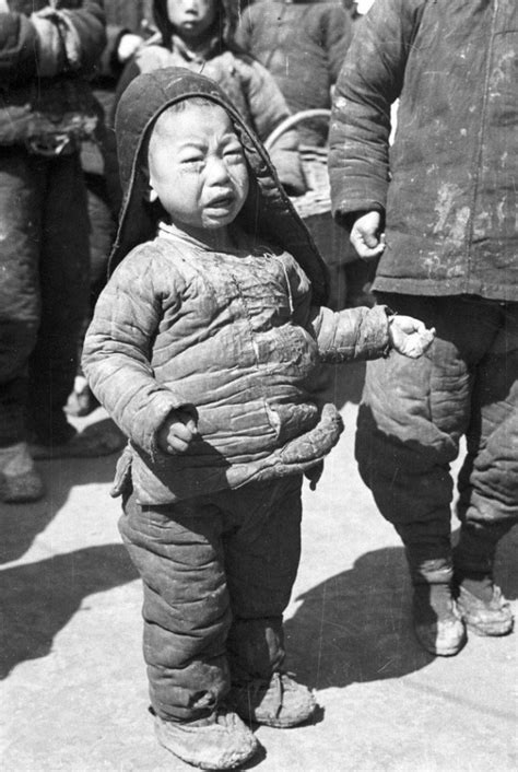 30 dramatic images of the 1942 Henan famine - China Underground