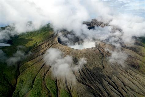 Blasts at Costa Rica's Rincón de la Vieja Volcano Hint at Something Big ...