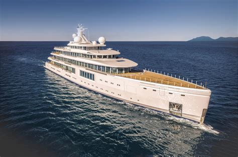 Luminosity: The 108 metre "glass palace" Benetti superyacht