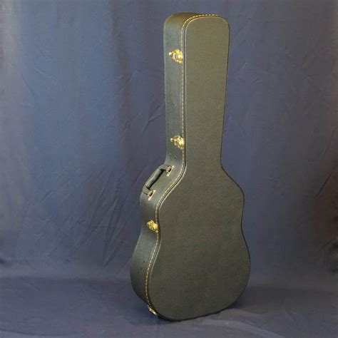 Dreadnought Acoustic Guitar Case Black - Used