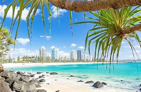 Your Guide to Coolangatta | Discover Queensland | Discover Queensland