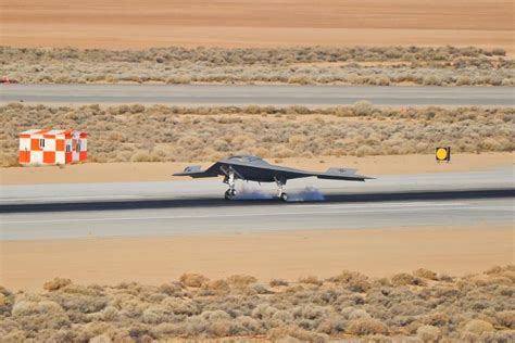 X-47B completes first ever unmanned refueling exercise