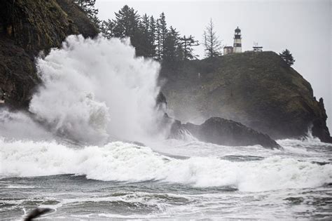 Sneaker waves possible along the Oregon coast this weekend - oregonlive.com