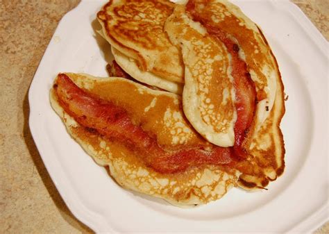 Dwelling & Telling: Recipe: Bacon Pancakes