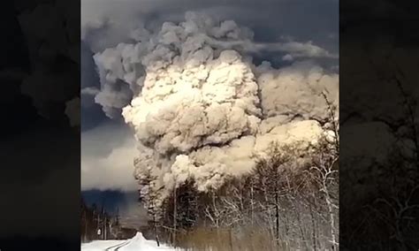 Volcano erupts in Russia's Far East, covering towns in ash - BNO News