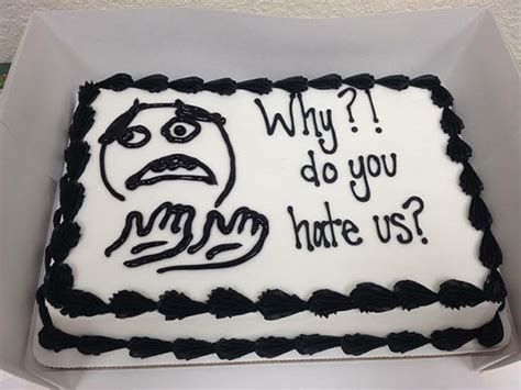 15 Funniest Farewell Cakes Employees Got On Their Last Day | DeMilked