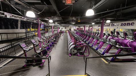 Gym in Great Neck, NY | 38 Great Neck Rd | Planet Fitness