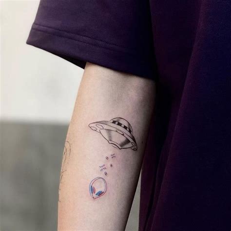 Flying Saucer Tattoo