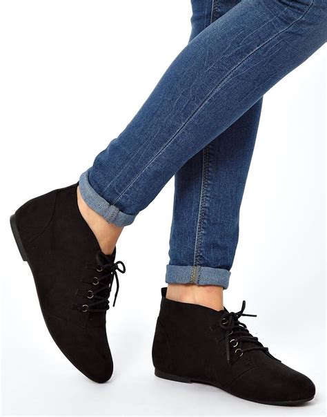 Asos Lace Up Flat Ankle Boots in Black | Lyst