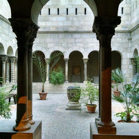 The Cloisters Museum Tours | ART SMART