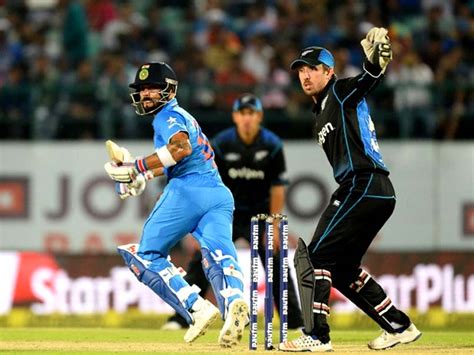 India vs New Zealand 3rd ODI Highlights: Virat Kohli, MS Dhoni Guide India to Seven-Wicket Win ...