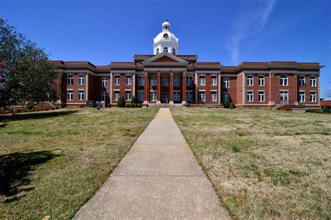 Putnam County Courthouse in Eatonton, Georgia - Georgia Politics ...