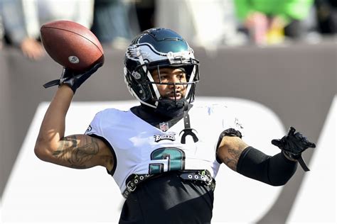 Steven Nelson is leaving the Eagles [UPDATE] - Bleeding Green Nation