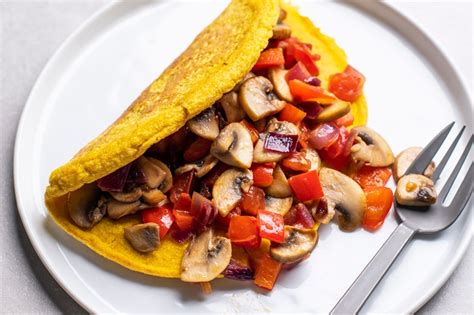 Protein Packed Vegan "Omelette" | Skinny Ms.