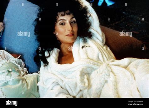 CHER, THE WITCHES OF EASTWICK, 1987 Stock Photo - Alamy