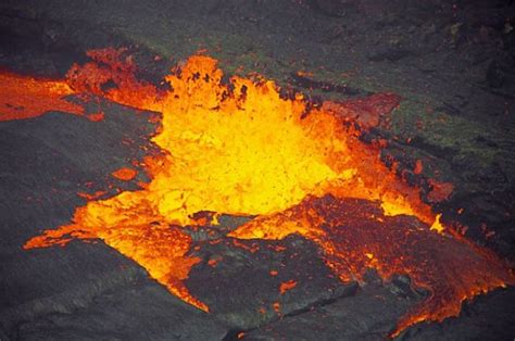 The Lava Lake of Erta Ale Volcano in Ethiopia (28 pics) - Izismile.com